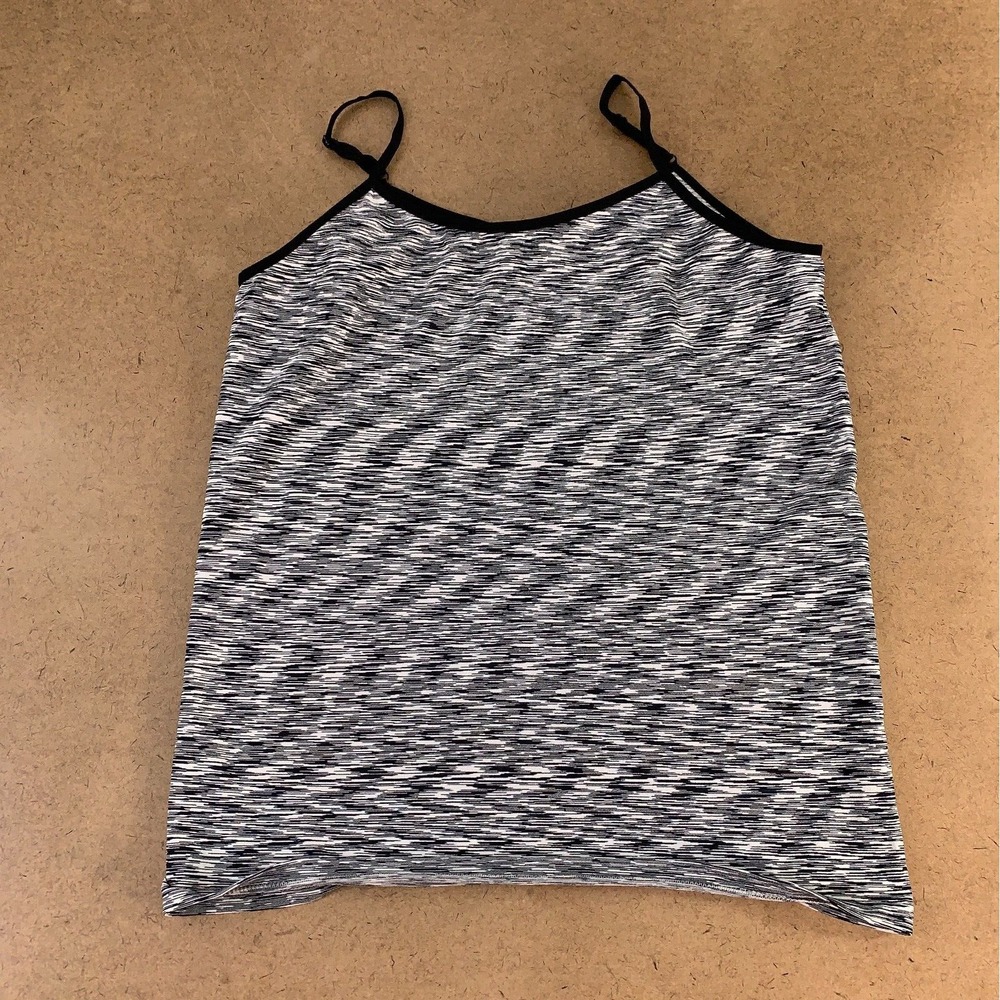 Chances R Juniors Size 2/3X Fitted Black White Scoop Neck Cami Tank Top New